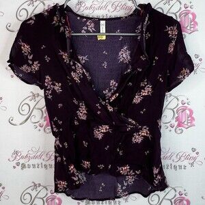 GF Collection tshirt flowers purple red pink Plum Floral Wrap Blouse